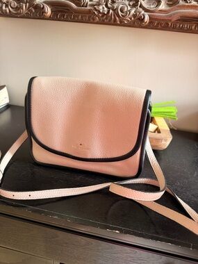 Beige Kate Spade Crossbody with black trim